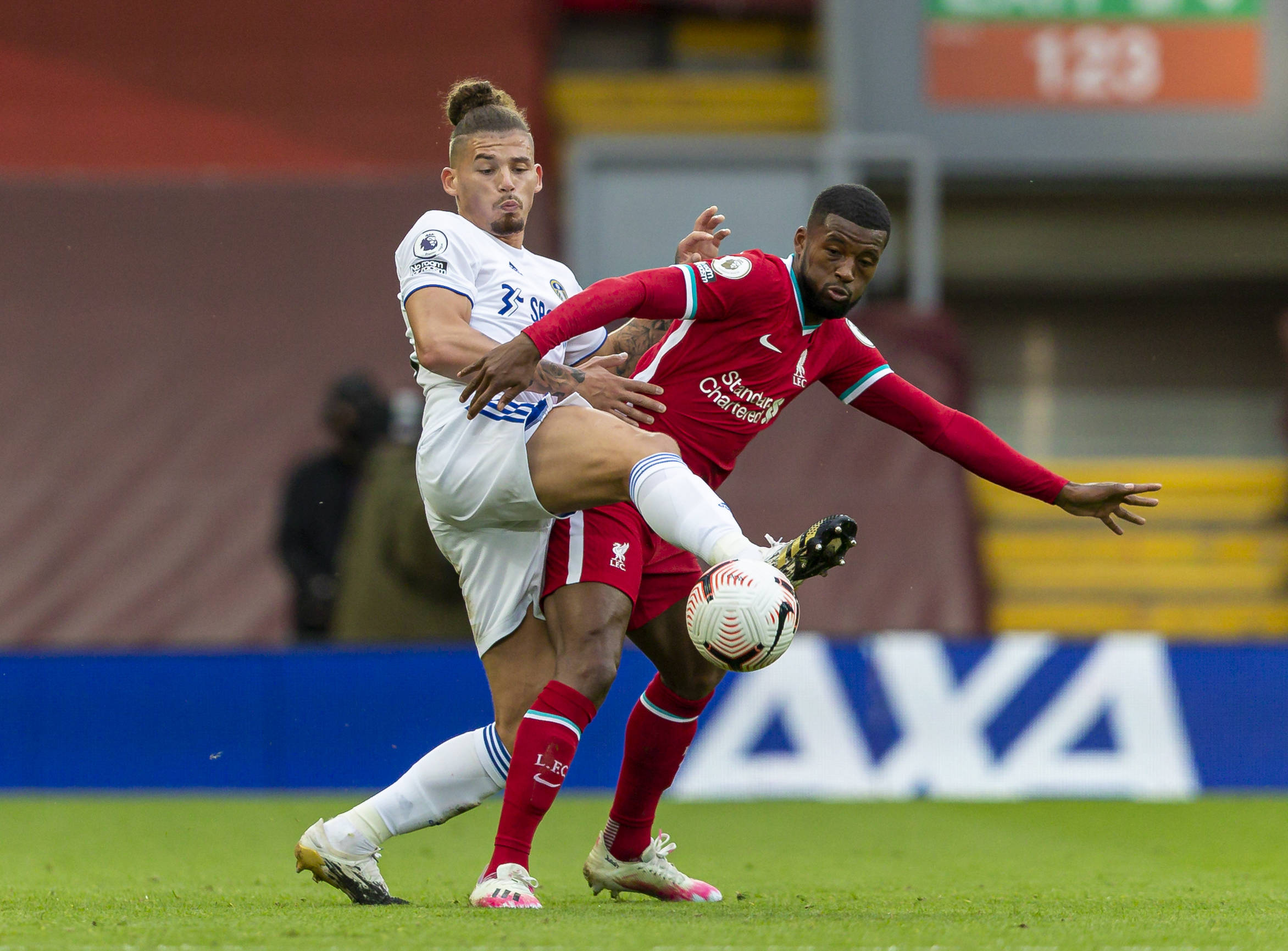 足球世界中 足球世界中